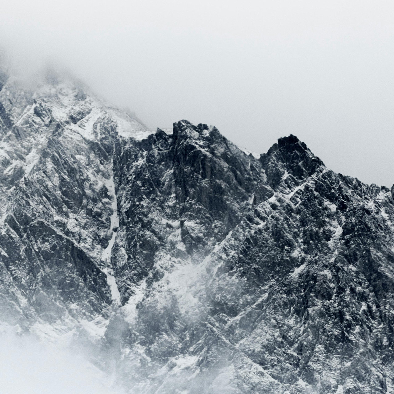 A photo of a snowy mountain.